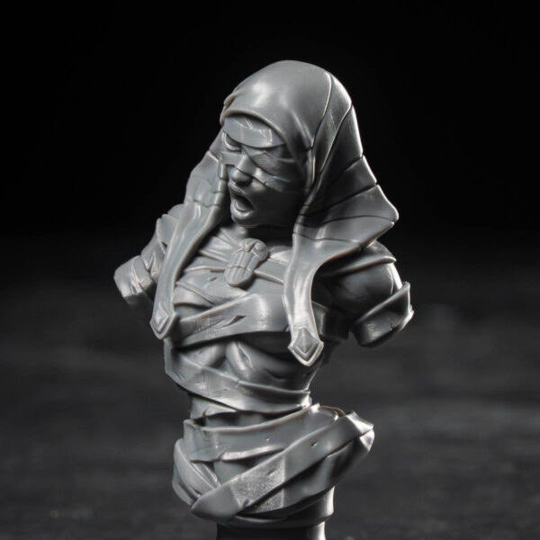 Alternative view of Iskama - Mummified Priestress