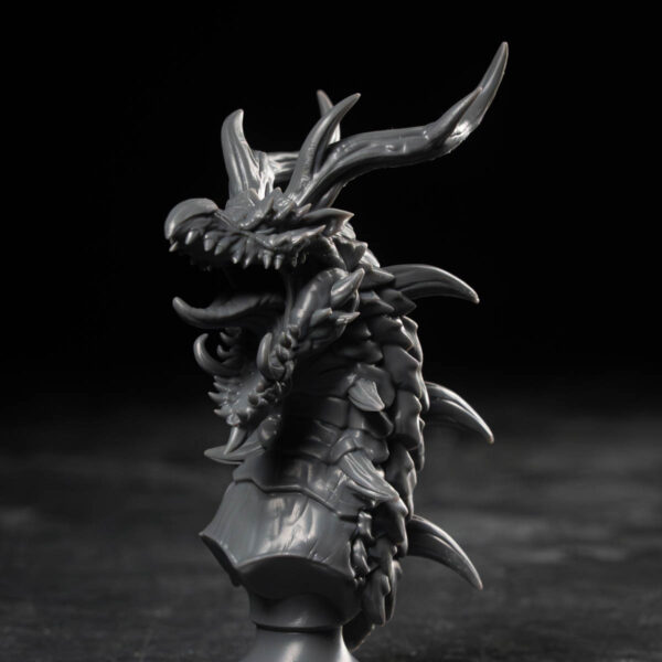 Alternative view of Wyvern Queen