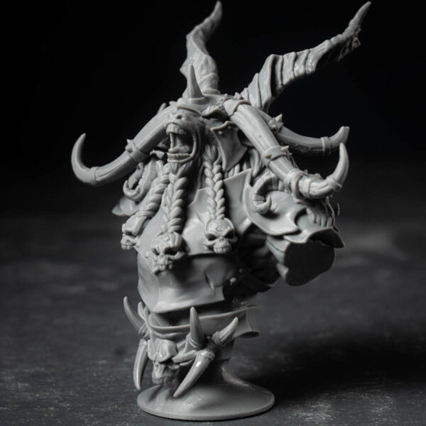Alternative view of Beastlord Bazgor The Butcher