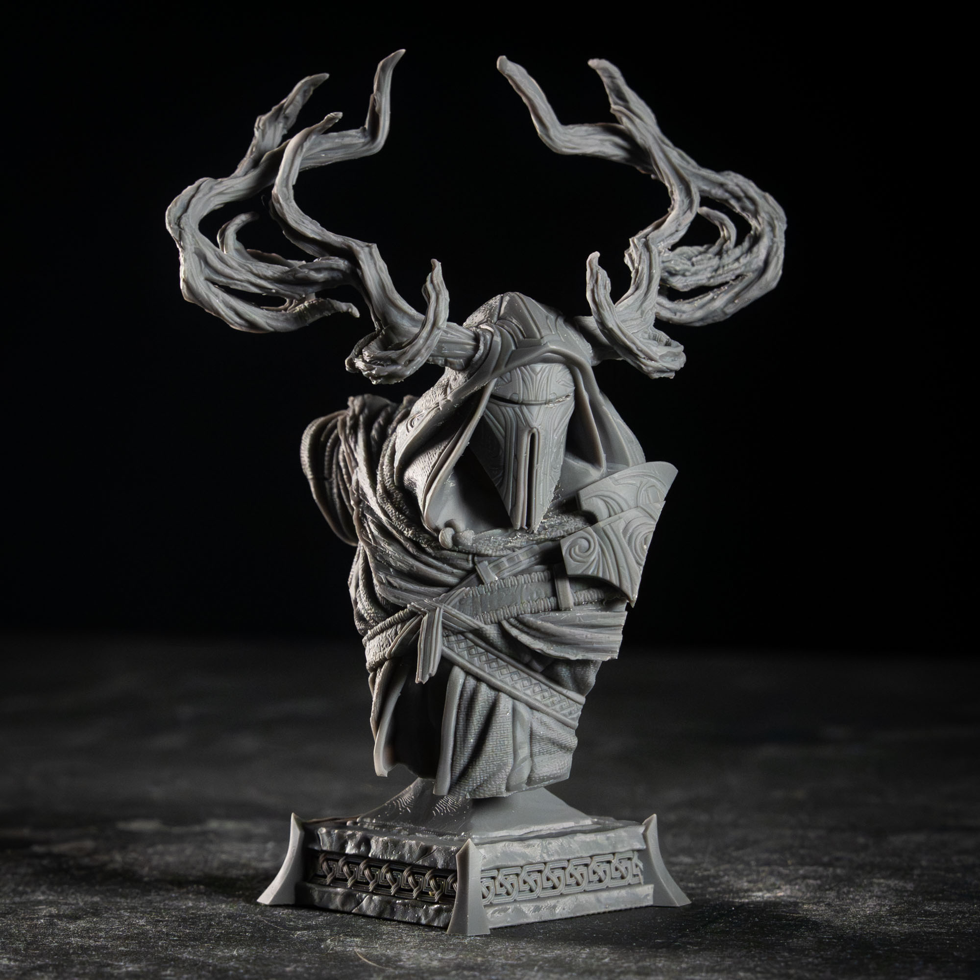 Hedge Knight - Bust - Image 2