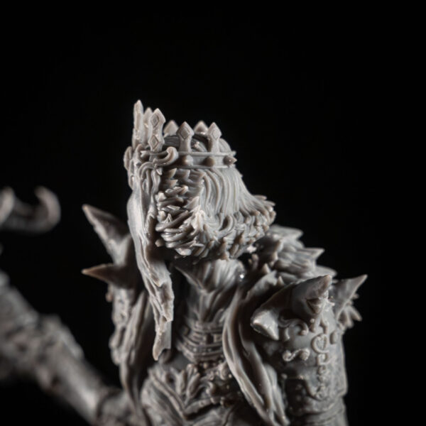 Alternative view of The Faceless Queen